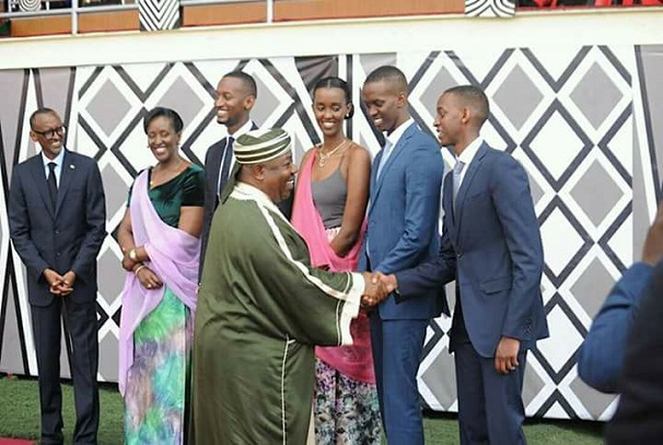 Ali Bongo Ondimba félicite Paul Kagame