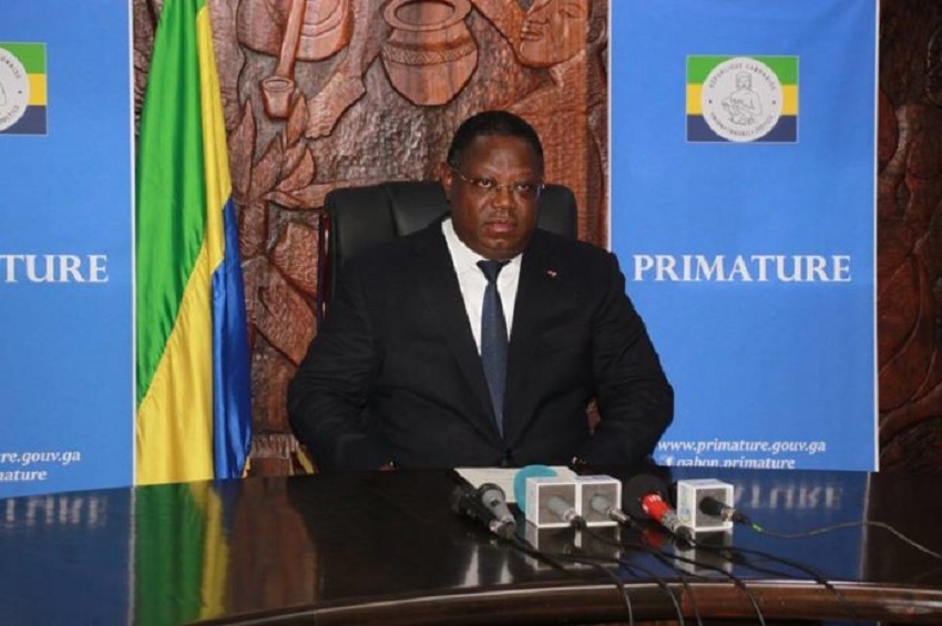 Le Premier ministre Emmanuel Issoze Ngondet