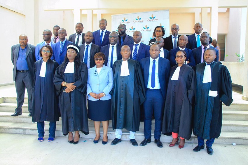 Photo de famille après la prestation de serment