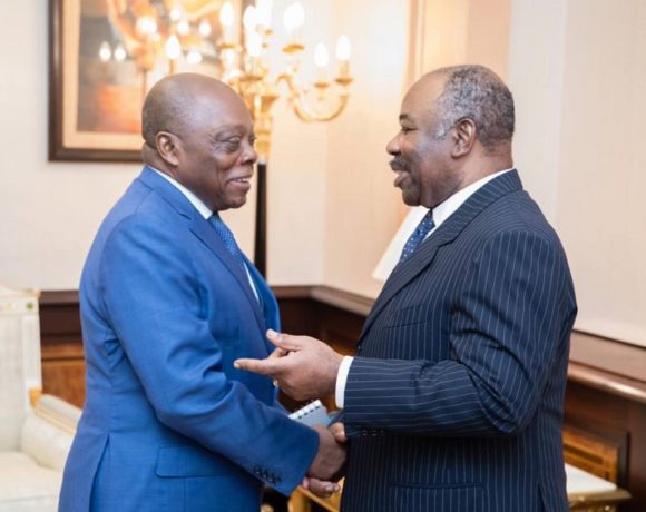 Le président Ali Bongo Ondimba et Michel Essongue
